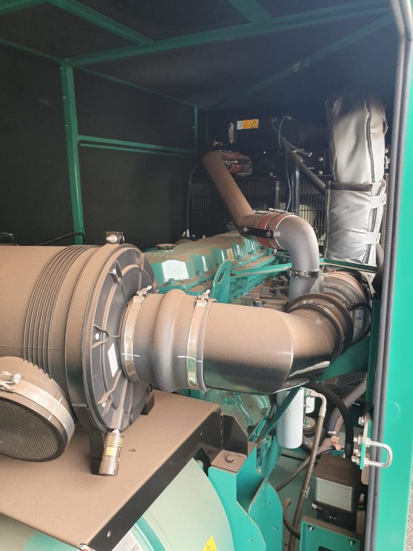 Cummins 550kVA generator - Image 8