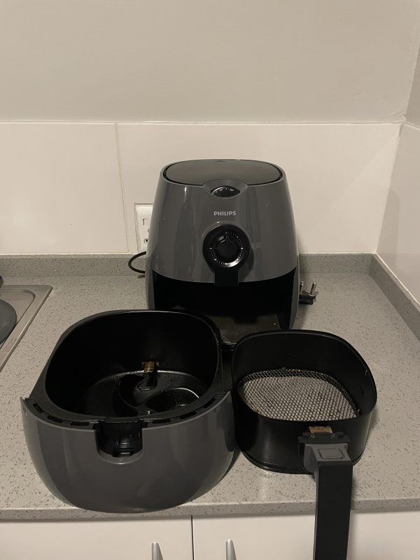 Phillips Air-fryer - Image 3