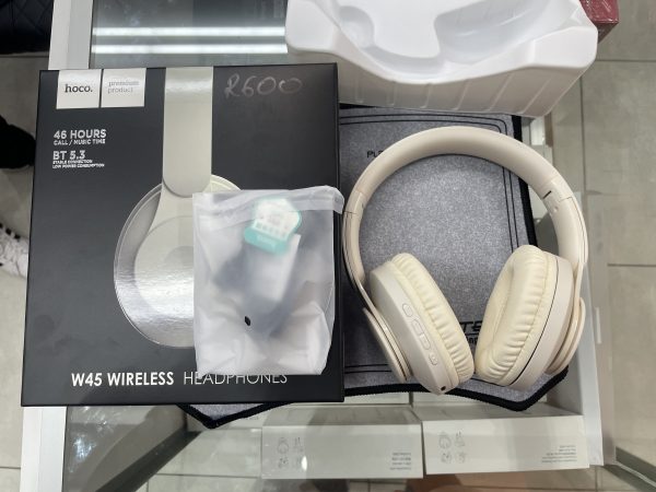 HOCO W45 Wireless Headphones - Image 2