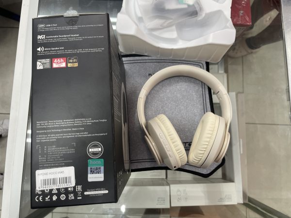 HOCO W45 Wireless Headphones - Image 3