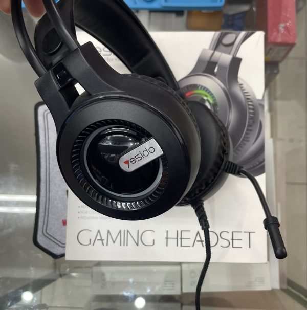 RGB Wired Gaming Headphones - Image 3